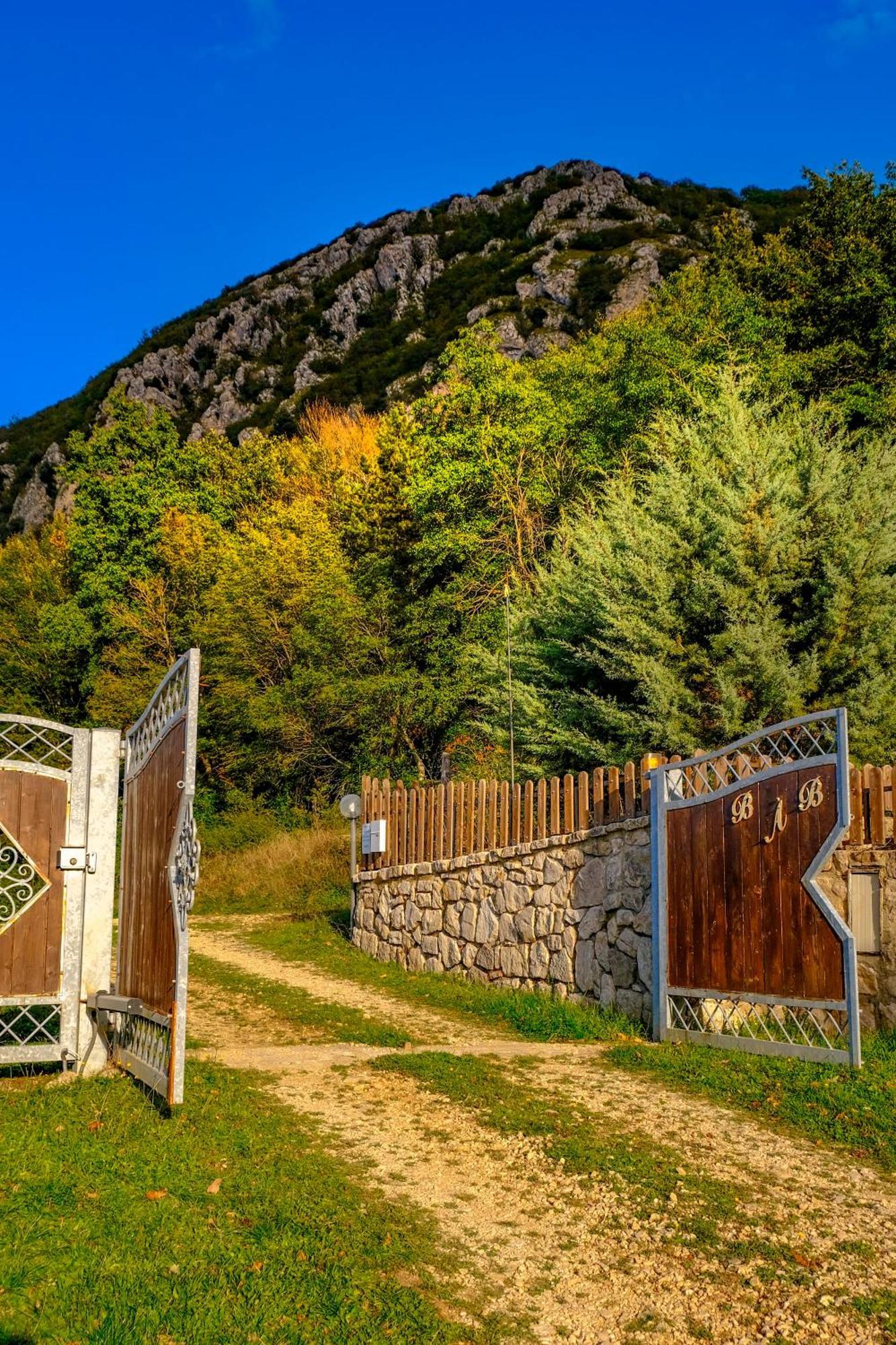 Bed and Breakfast Le Cascate San Fele Esterno foto
